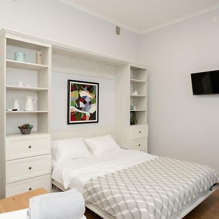 Del Rey Comfort Apartman Lviv Kültér fotó